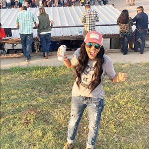 Meet your Posher, Megan